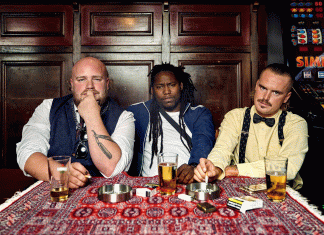 Nachtburgermeester Dordrecht onthult muurschildering in Brandstof