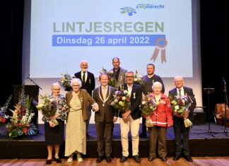 Lintjesregen in Zwijndrecht en Heerjansdam : acht Koninklijke Onderscheidingen