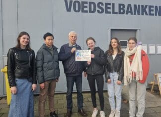 Baanbrekers De Open Hof in actie voor Voedselbank Hoeksche Waard