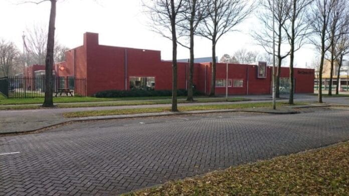 Boeiend kinderkerstfeest dienst in De Open Hof kerk