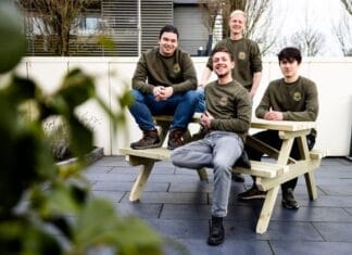Picknicktafel met verhaal als ontmoetingsplek in de Open Waard