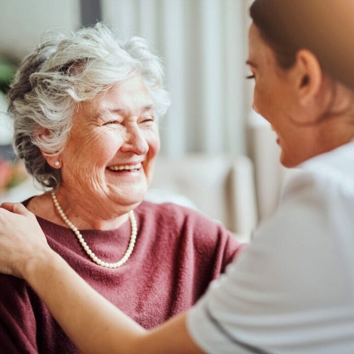 Vraagbaak wijkverpleging in de bibliotheek van Mijnsheerenland