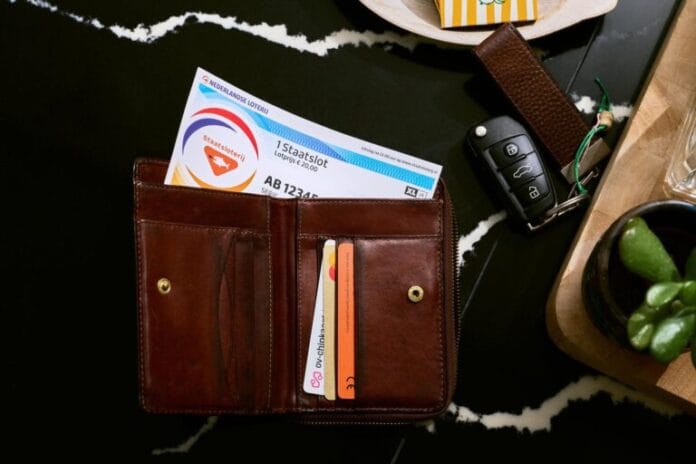 Inwoners Rotterdam en Numansdorp winnen €200.000 euro belastingvrij bij de Staatsloterij