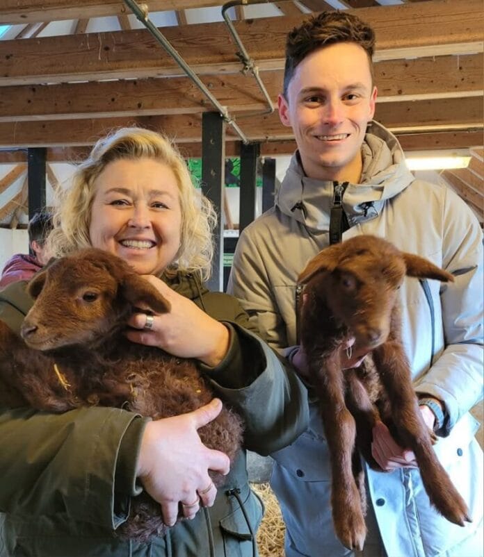 Dubbel geboortefeest op Kinderboerderij De Boezemvriend