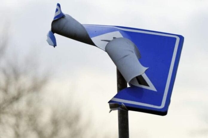 Gemengde gevoelens bij burgemeester Van Heijningen over jaarwisseling: minder incidenten, maar flink hogere schade