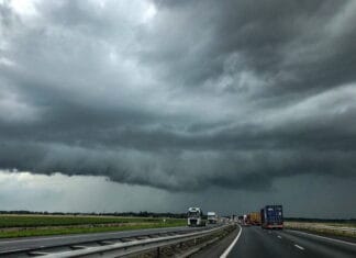 Nachtafsluitingen A29 bij oprit Numansdorp en oprit Oud-Beijerland