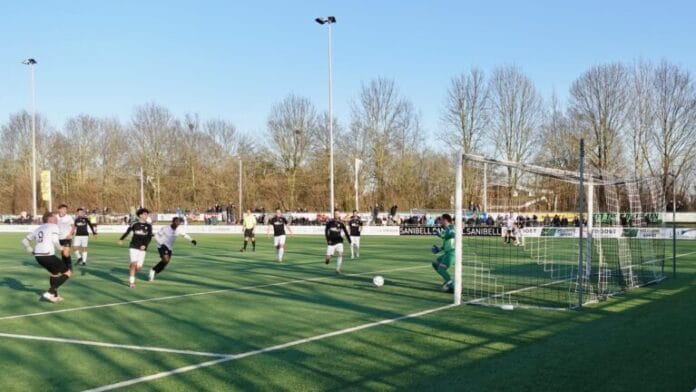 SHO onderuit tegen de Jodan Boys: 2-3