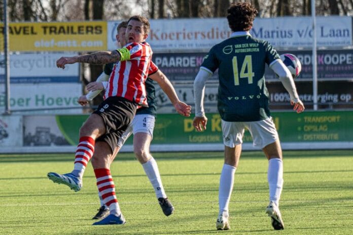 Jordi de Zwart schiet Sparta AV met hattrick langs Heinenoord