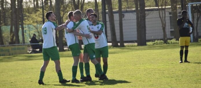 Fortuna Be Quick knokt zich knap terug tegen FC Vlotbrug: 3-3 na enerverende slotfase