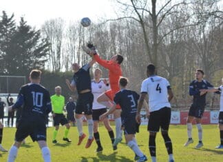NSVV trekt zwaar bevochten overwinning over de streep tegen de koploper