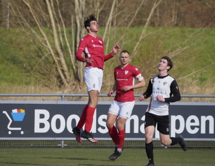 Benauwde zege voor ‘s-Gravendeel op GHVV 13