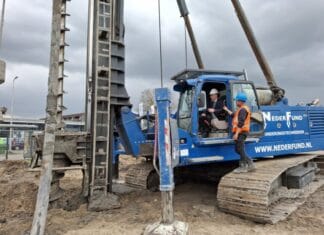 Laatste paal geboord van gezondheidscentrum GOEDvoorelkaar in Oud-Beijerland