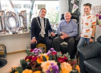 Korstiaan van der Bijl uit Puttershoek 101 jaar geworden