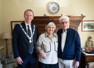 Echtpaar Slingerland-Timmerman uit Klaaswaal viert briljanten jubileum