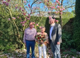 Echtpaar Van den Berg-Pieterse uit Mijnsheerenland viert diamanten jubileum