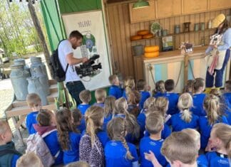Kleuters de Bouwsteen op bezoek bij Fien en Teun