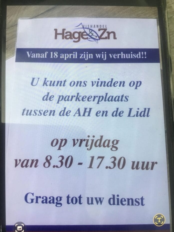 Viskraam verhuist naar parkeerplaats bij Lidl / Albert Heijn in Strijen