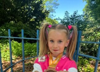 8 jarige Saar van der Oost uit Piershil is Nederlands Kampioen bij DanceStars 2025