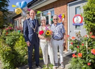 Echtpaar Bos-van Egmond uit Oud-Beijerland viert briljanten huwelijksdag