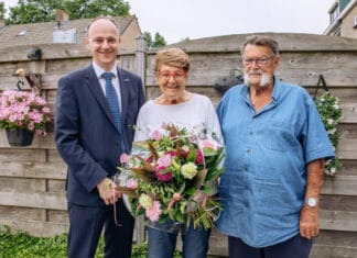 Echtpaar Voordendag-Zoetekouw uit Puttershoek viert diamanten