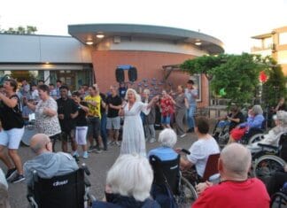 Shantykoor zorgt voor muzikale feestavond bij avondvierdaagse Alerimus Numansdorp