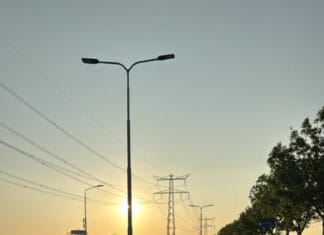 Dodelijk ongeluk in Nieuw-Beijerland: motorrijder (19) uit Klaaswaal overleden