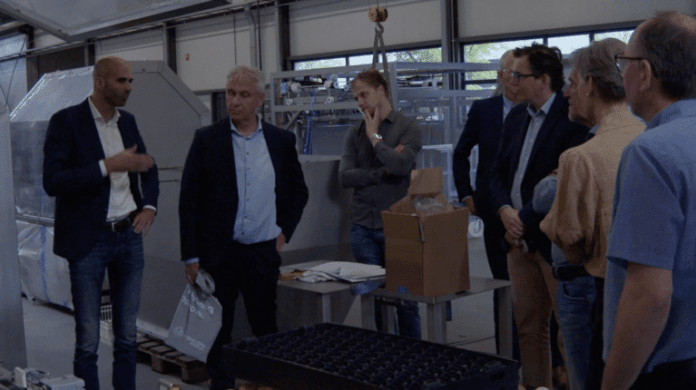 Bezoek Christen Unie Tweede Kamerlid Pieter Grinwis aan Viscon in ’s-Gravendeel