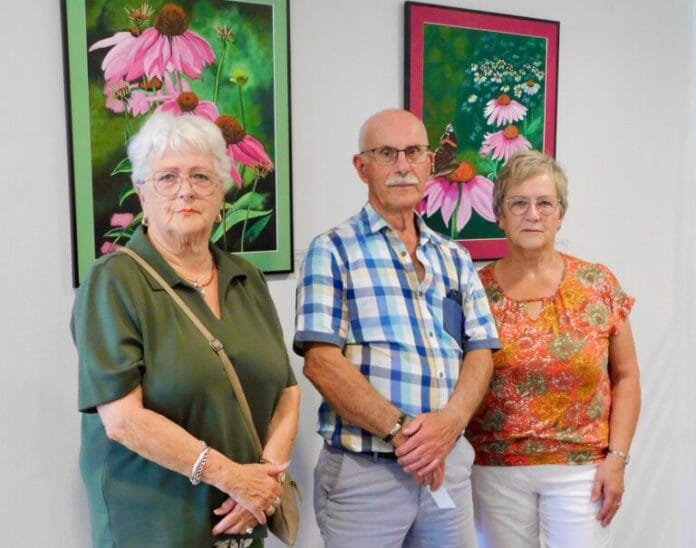 Drietal exposeert werk in ’t Weegje