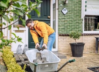 De tegeltaxi gaat weer rijden!