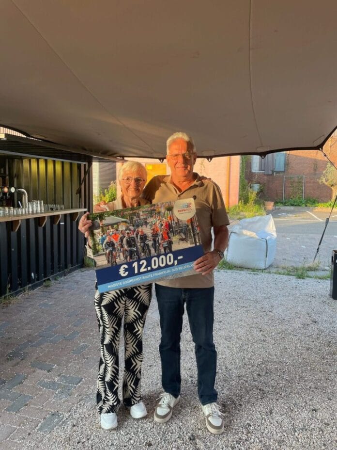 Oud-Beijerland wint 1e prijs Mooiste Doorkomst Roparun 2025 – €12.000 voor het goede doel