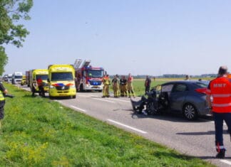 Twee gewonden bij ernstig ongeval op N217 in ’s-Gravendeel
