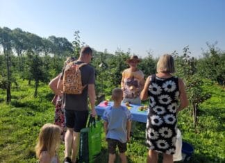 Feestelijk Oogstfeest bij Boerderij de Kikkershoek
