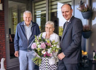 Echtpaar Wildeman-Middelhoek uit ‘s-Gravendeel viert diamanten jubileum