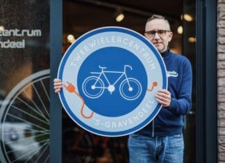 Tweewielercentrum ’s-Gravendeel viert 12,5-jarig jubileum met scherpe acties