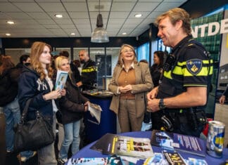 Succesvolle beroepen- en banenmarkt in de Hoeksche Waard brengt lokaal talent en bedrijven samen