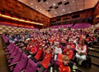 Leerlingen De Bouwsteen zingen mee met Rotterdams Philharmonisch Orkest