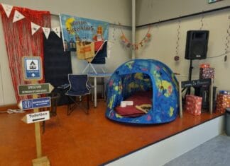 Kamperende Piet zorgt voor verrassingen op De Bouwsteen