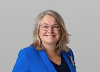 D66 Hoeksche Waard presenteert Miranda den Tuinder als lijsttrekker voor de gemeenteraadsverkiezingen 2026