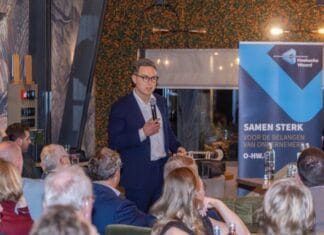 Inspirerende lezing van econoom Jona van Loenen bij Eindejaarsbijeenkomst OHW