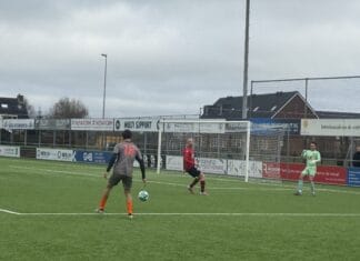 SSS geeft voorsprong uit handen tegen Halsteren