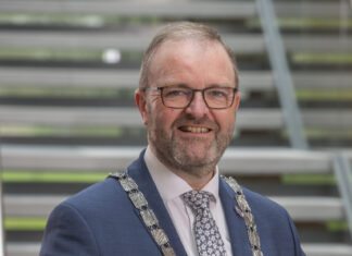 Bekende naam keert terug: Servaas Stoop informateur in Hoeksche Waard