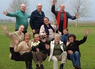 Hoeksche Duiven treden op in Nieuw-Beijerland en Mookhoek met Groenlust