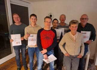 Zes nieuwe EHBO’ers versterken veiligheid in de Hoeksche Waard