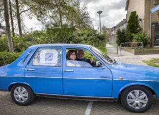 Burgemeester Marian Witte op dorpsbezoek in Nieuw-Beijerland