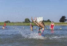 Populaire zwembaai Oude Tol getroffen door vervuild water en bacteriën: zwemmen deze zomer afgeraden