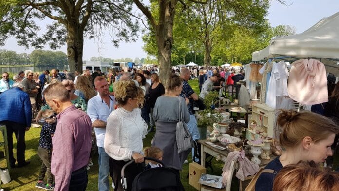 Franse sfeer en unieke vondsten op 16 mei bij Brocante Markt Klein Frankrijk op het Recreatieoord Binnenmaas