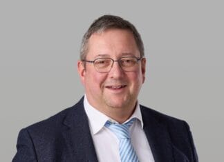 Huidig wethouder Hoeksche Waard René Peters voorgesteld als kandidaat-wethouder in Rijswijk