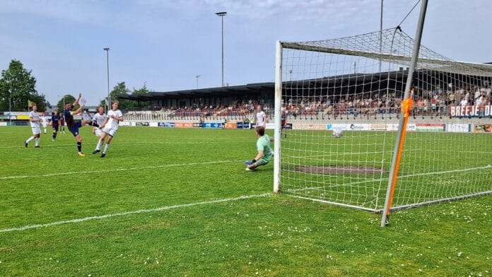 SHO sluit seizoen én vierde divisie af met nederlaag