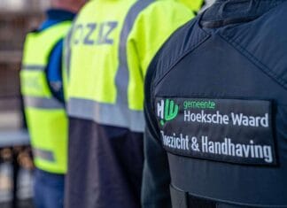 3 containers met verboden vapes en nicotinezakjes ontdekt bij controle in ’s-Gravendeel
