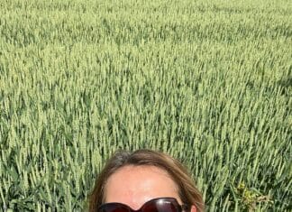 De Hoeksche boerin: “Tussen droogte, hazen en hoop.”